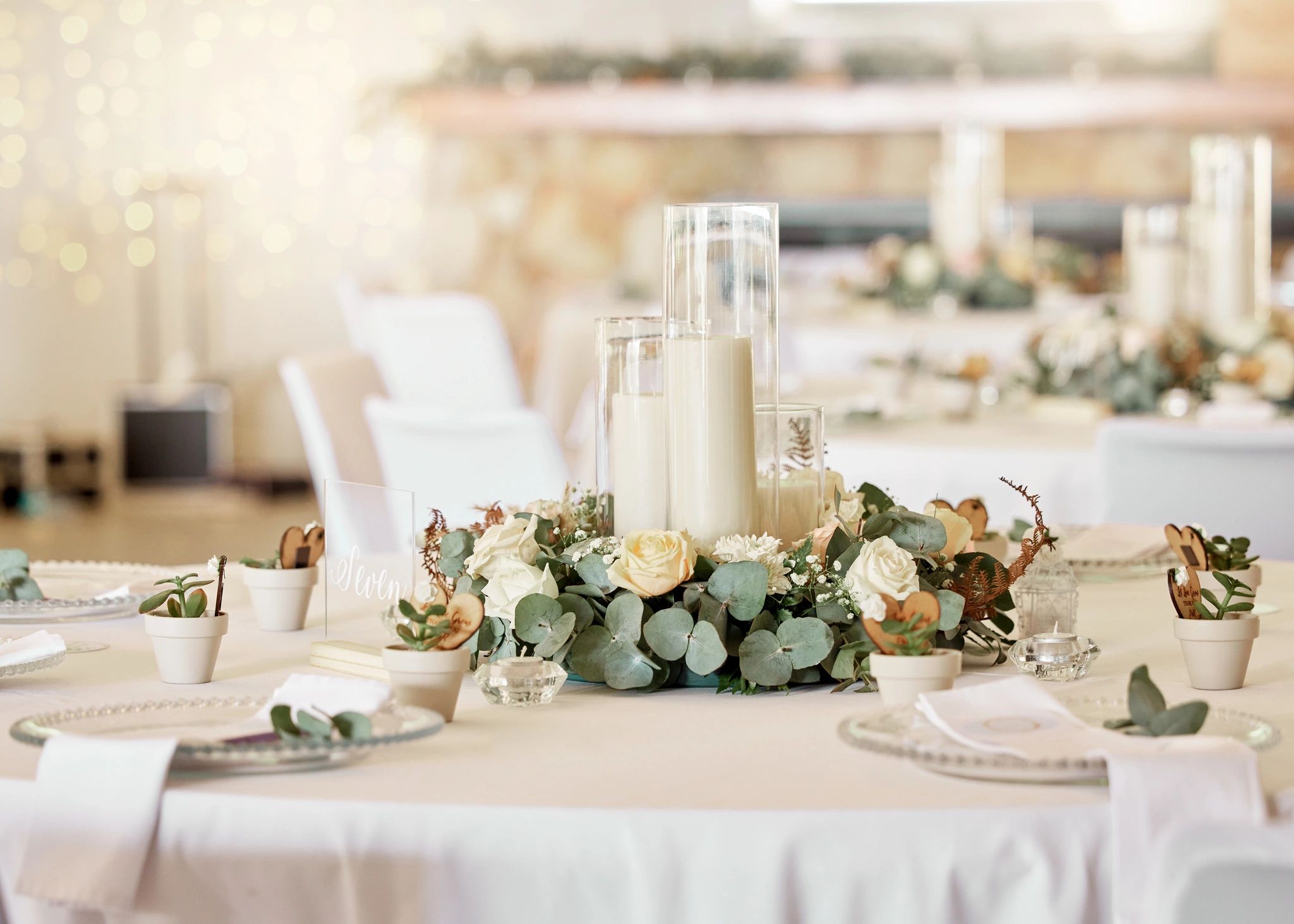 Luxury restaurant table setting with floral arrangement